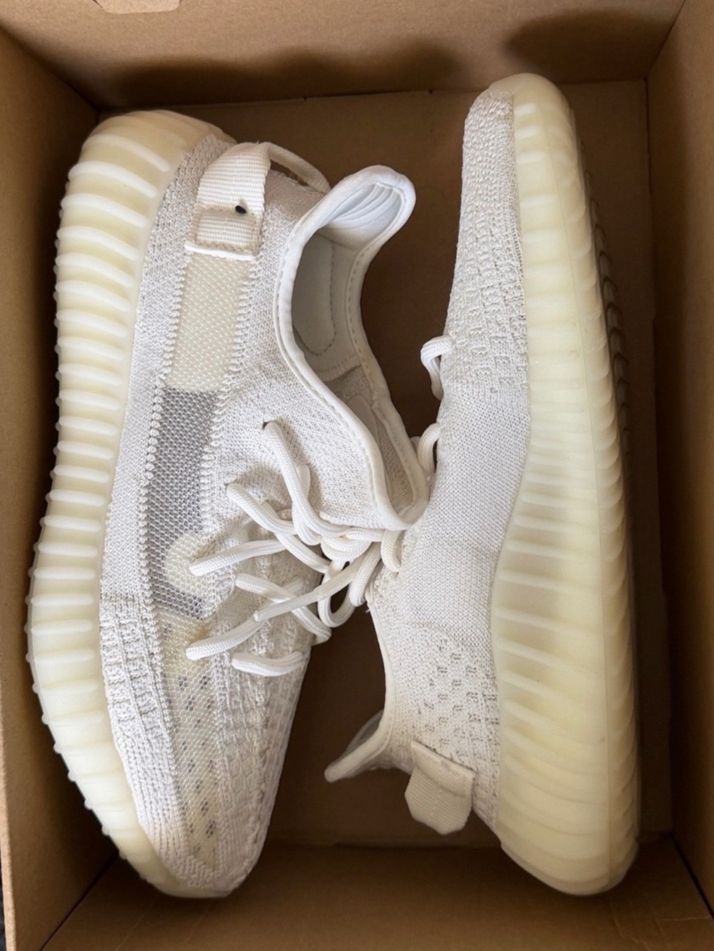 adidas Yeezy Boost 350 V2 in Bone